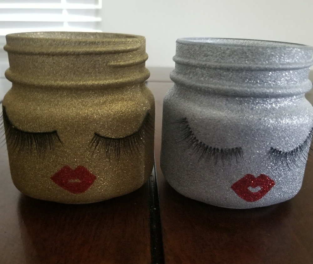 New 2pc makeup brush holder set